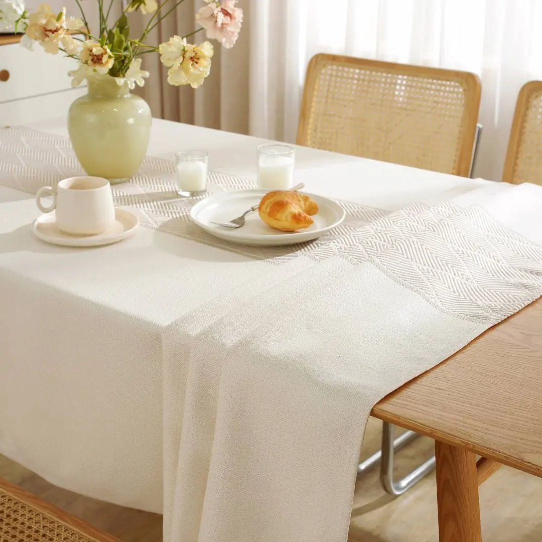 Tronty Water Resistant Table Cloth-Speckled Space