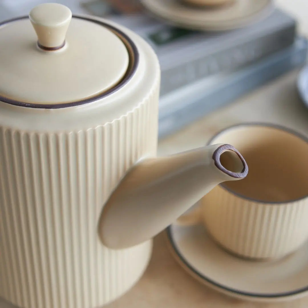 Panelope Cream Ceramic Teapot Set-Speckled Space