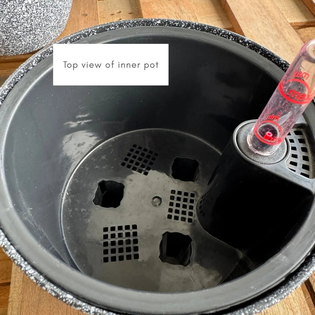 Bjorn Plastic Self Watering Flower Pot Speckled Space