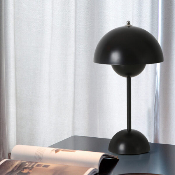 Nelson Nordi design LED Wireless Table Lamp